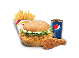 Salto Mega Burger Deal For Rs.699/-